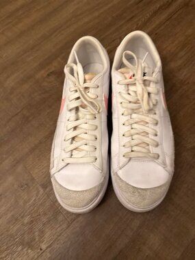 Nike shoes